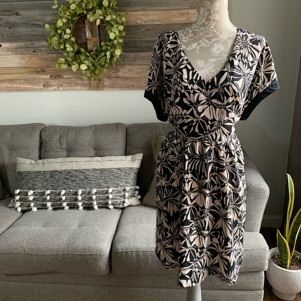 Anthropologie Postmark Sonata Floral TieBack Dress